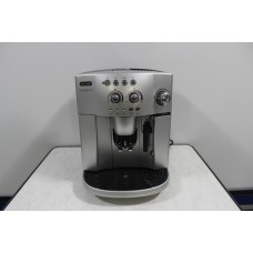 Кофемашина Delonghi Magnifica 