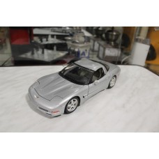 Масштабная модель Chevrolet Corvette СS 1997 1:18 ( Bburago) 