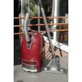 Пилосос Miele S8340